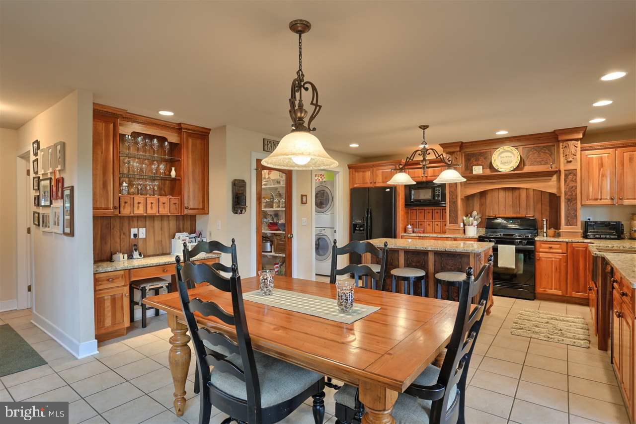 1066 Landis Road Elizabethtown, PA 17022 - Photo 9 of 22 Gallery Image 9