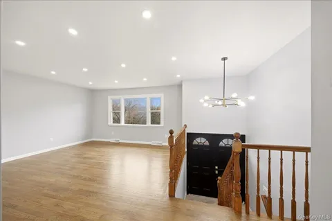 $499,000 | 7 Gene Road, Middletown, NY 10941