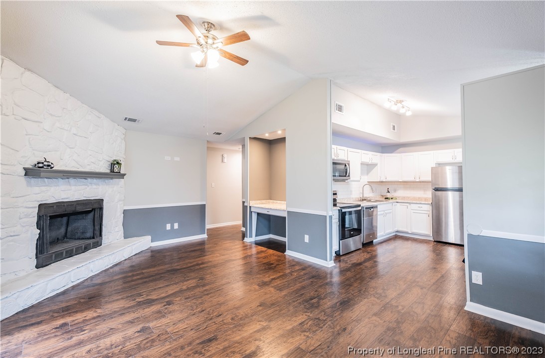 1761 Arrow Ridge Way Fayetteville, NC 28304 - Photo 3 of 26 Gallery Image 3