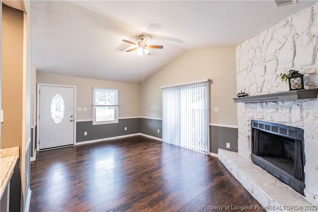 1761 Arrow Ridge Way Fayetteville, NC 28304 - Photo 4 of 26 Gallery Image 4
