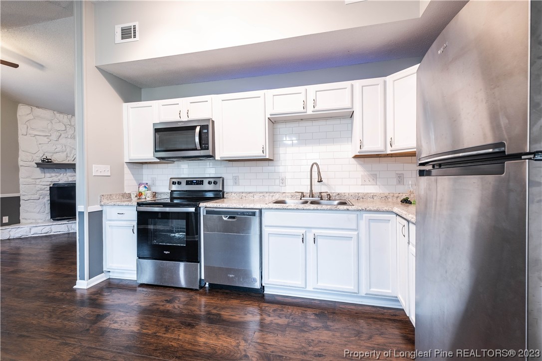 1761 Arrow Ridge Way Fayetteville, NC 28304 - Photo 8 of 26 Gallery Image 8