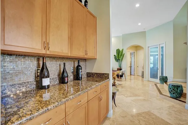 $9,500 | 14985 Southwest 38th Street, Davie, FL 33331