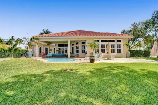 $9,500 | 14985 Southwest 38th Street, Davie, FL 33331