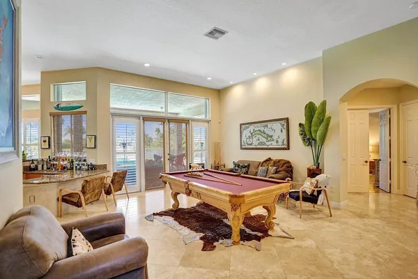 $9,500 | 14985 Southwest 38th Street, Davie, FL 33331