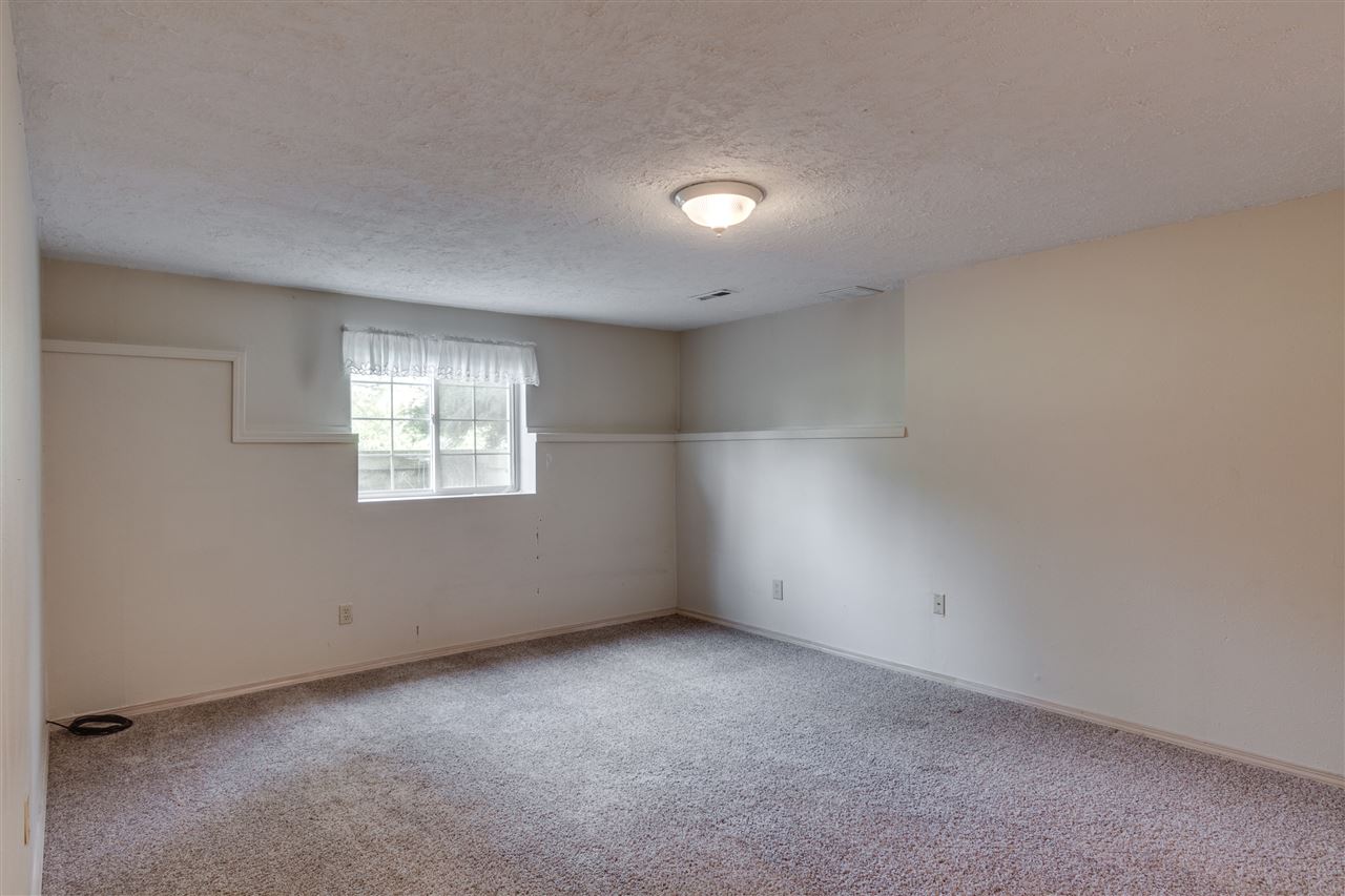 4606 East Bixel Court Mead, WA 99021 - Photo 13 of 20 Gallery Image 13