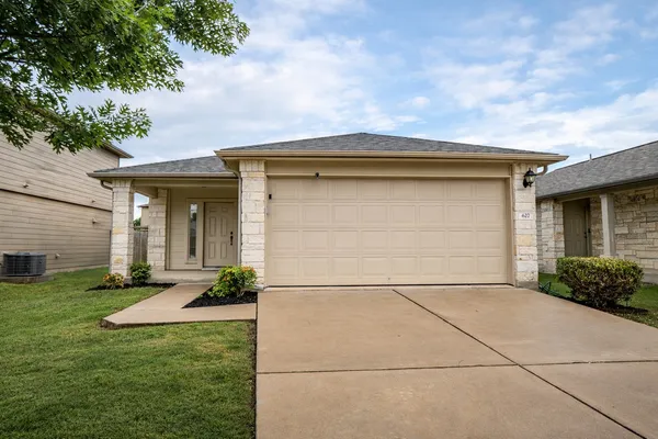 $320,000 | 627 Pinnacle Drive, Georgetown, TX 78626