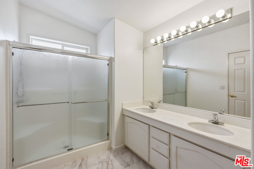 29500 Heathercliff Road, Unit 265 Malibu, CA 90265 - Photo 14 of 32