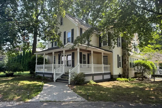 $30,000 | 308 Ballston Avenue, Saratoga Springs, NY 12866