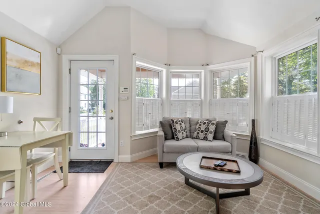 $30,000 | 308 Ballston Avenue, Saratoga Springs, NY 12866