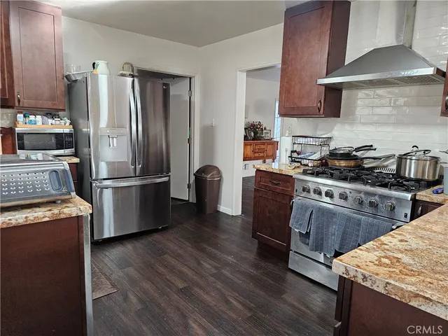 $889,000 | 11825 Menlo Avenue, Hawthorne, CA 90250