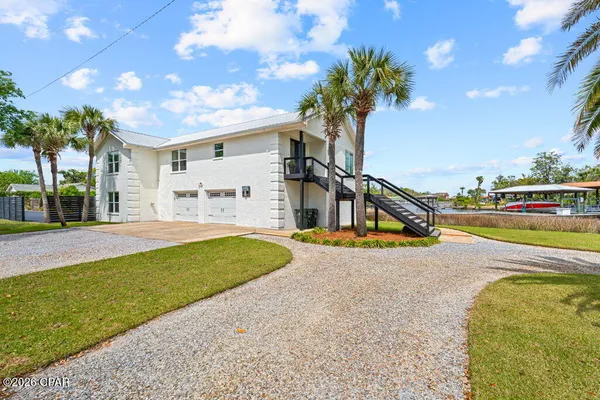 $1,100,000 | 700 West 4th Street, Lynn Haven, FL 32444