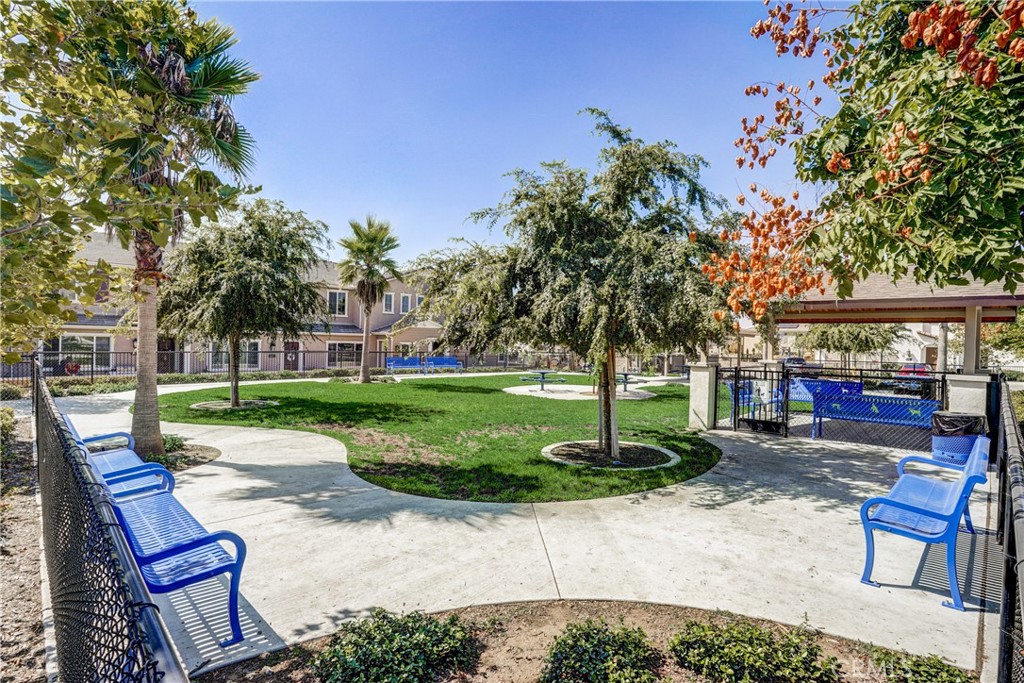 5664 Kate Way, Unit 3 Fontana, CA 92336 - Photo 34 of 37