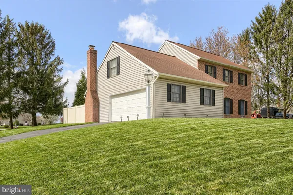 $499,900 | 901 Jade Avenue, Lancaster, PA 17601