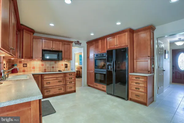 $499,900 | 901 Jade Avenue, Lancaster, PA 17601