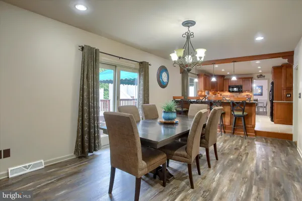 $499,900 | 901 Jade Avenue, Lancaster, PA 17601