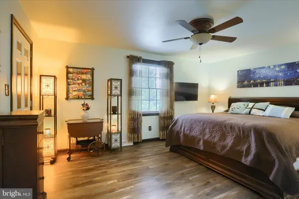 $499,900 | 901 Jade Avenue, Lancaster, PA 17601