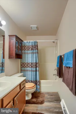 $499,900 | 901 Jade Avenue, Lancaster, PA 17601