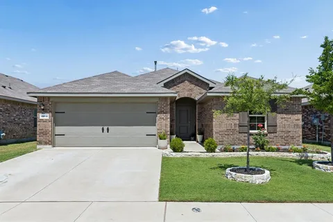 $335,000 | 16616 Porterfield Lane, Justin, TX 76247
