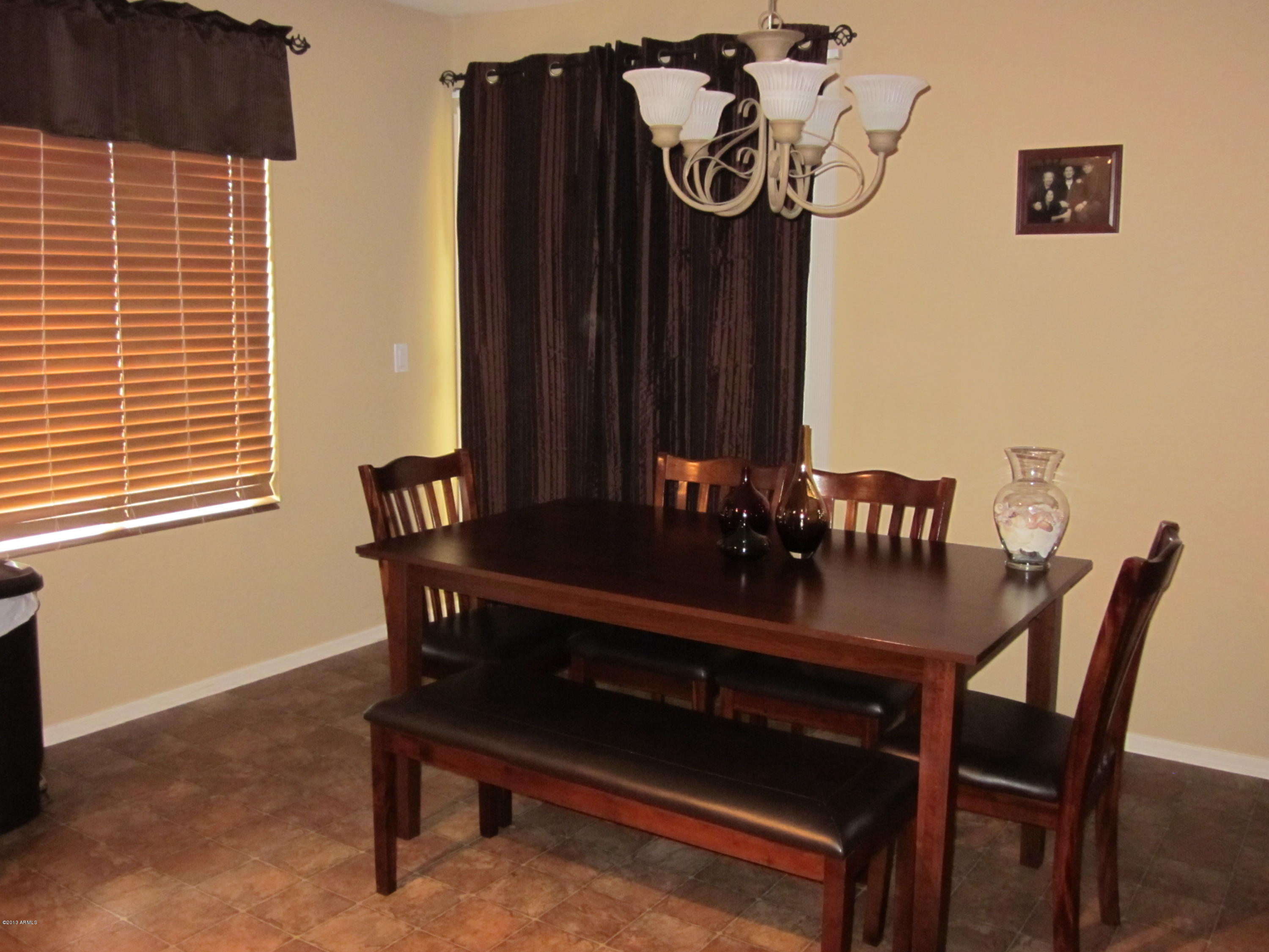 17737 West Calavar Road Surprise, AZ 85388 - Photo 5 of 9 2013-07-11 06