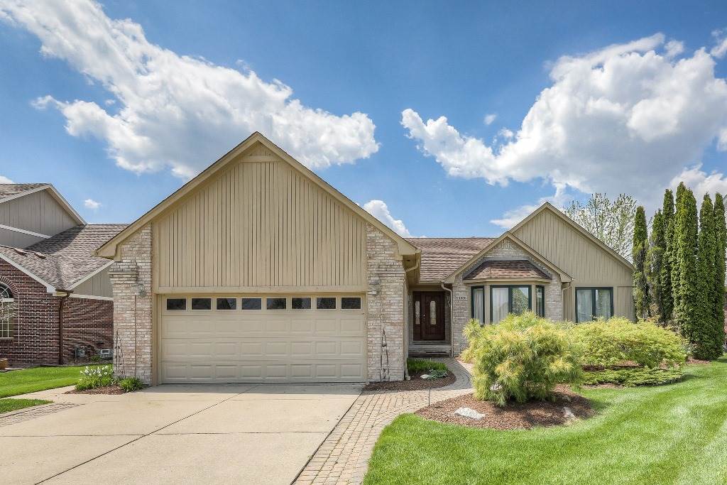 53865 Orson Road New Baltimore, MI 48047 - Photo 1 of 25 31380378.JPG
