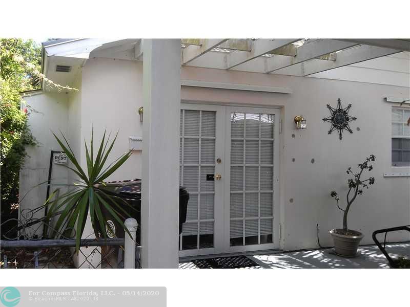 245 Cortez Road West Palm Beach, FL 33405 - Photo 13 of 18 Exterior Front