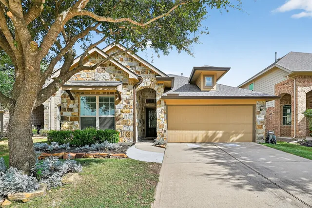 $2,450 | 19334 North Cottonwood Green Lane, Cypress, TX 77433