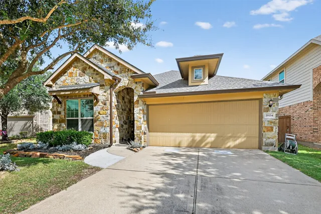 $2,450 | 19334 North Cottonwood Green Lane, Cypress, TX 77433