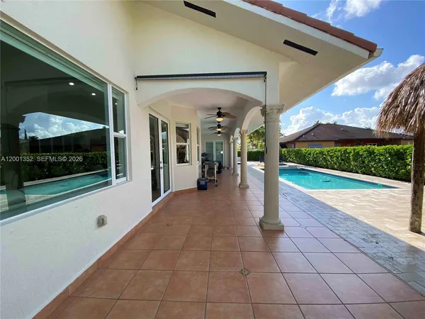 $5,500 | 14302 Southwest 15th Street, Miami, FL 33184