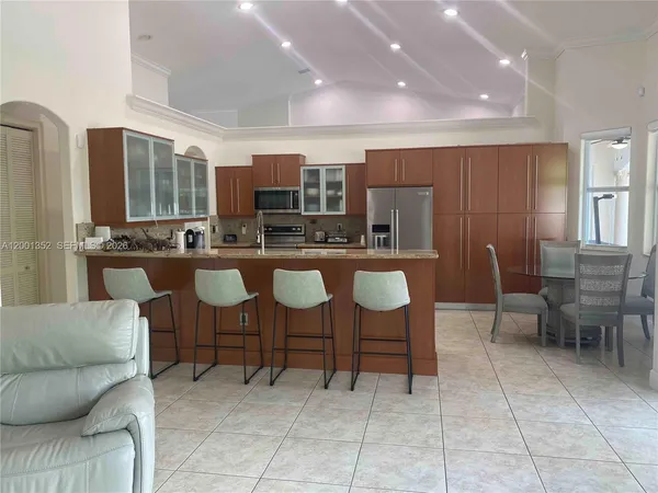 $5,500 | 14302 Southwest 15th Street, Miami, FL 33184