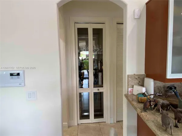 $5,500 | 14302 Southwest 15th Street, Miami, FL 33184