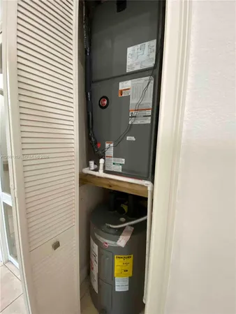 $5,500 | 14302 Southwest 15th Street, Miami, FL 33184