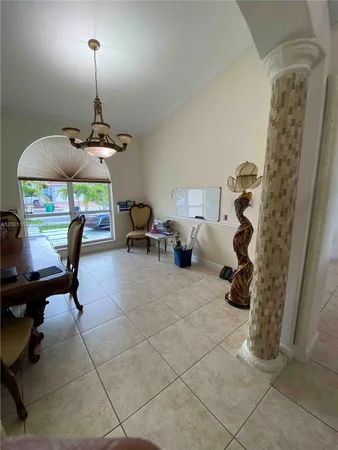 $5,500 | 14302 Southwest 15th Street, Miami, FL 33184