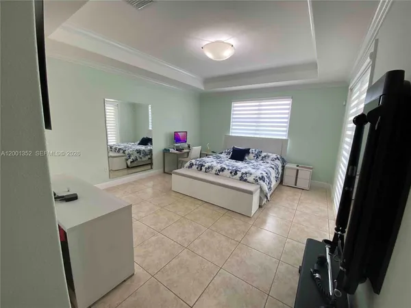 $5,500 | 14302 Southwest 15th Street, Miami, FL 33184