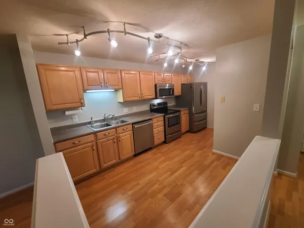 $174,500 | 6525 Emerald Hill Court, Unit 208, Indianapolis, IN 46237