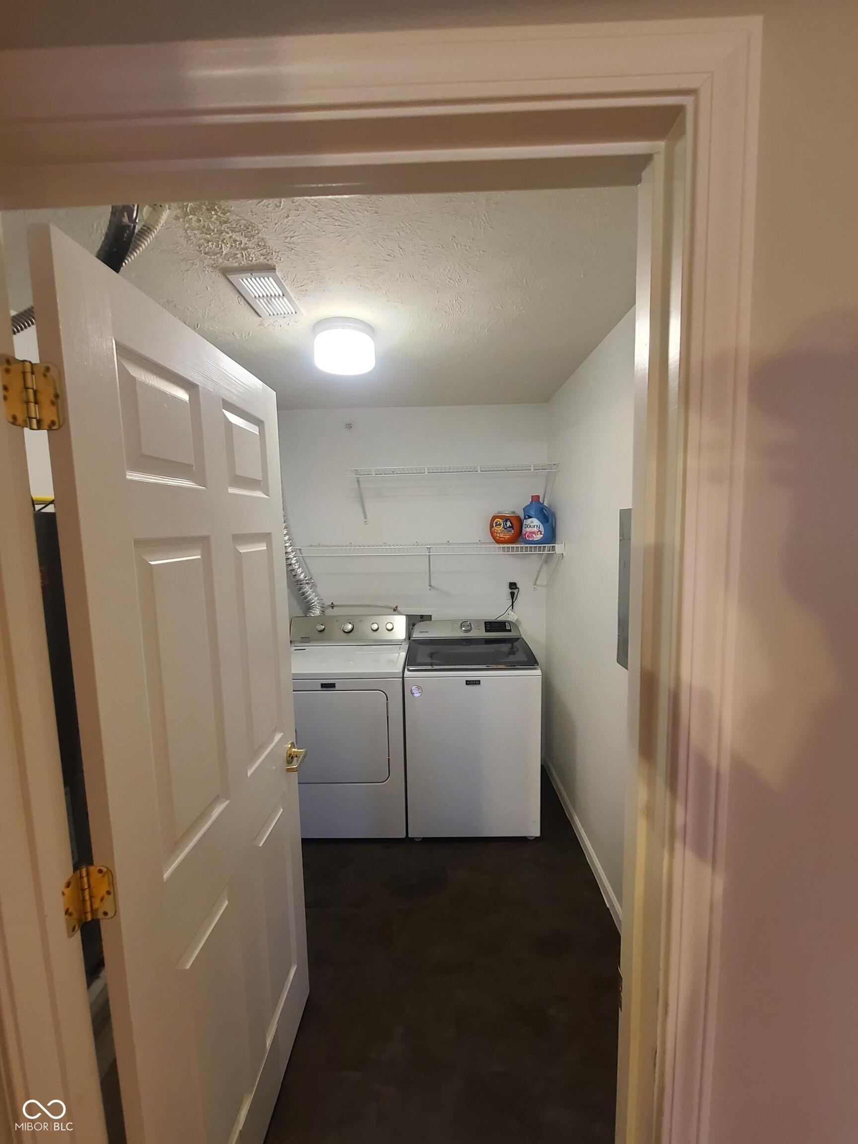 6525 Emerald Hill Court, Unit 208 Indianapolis, IN 46237 - Photo 25 of 40