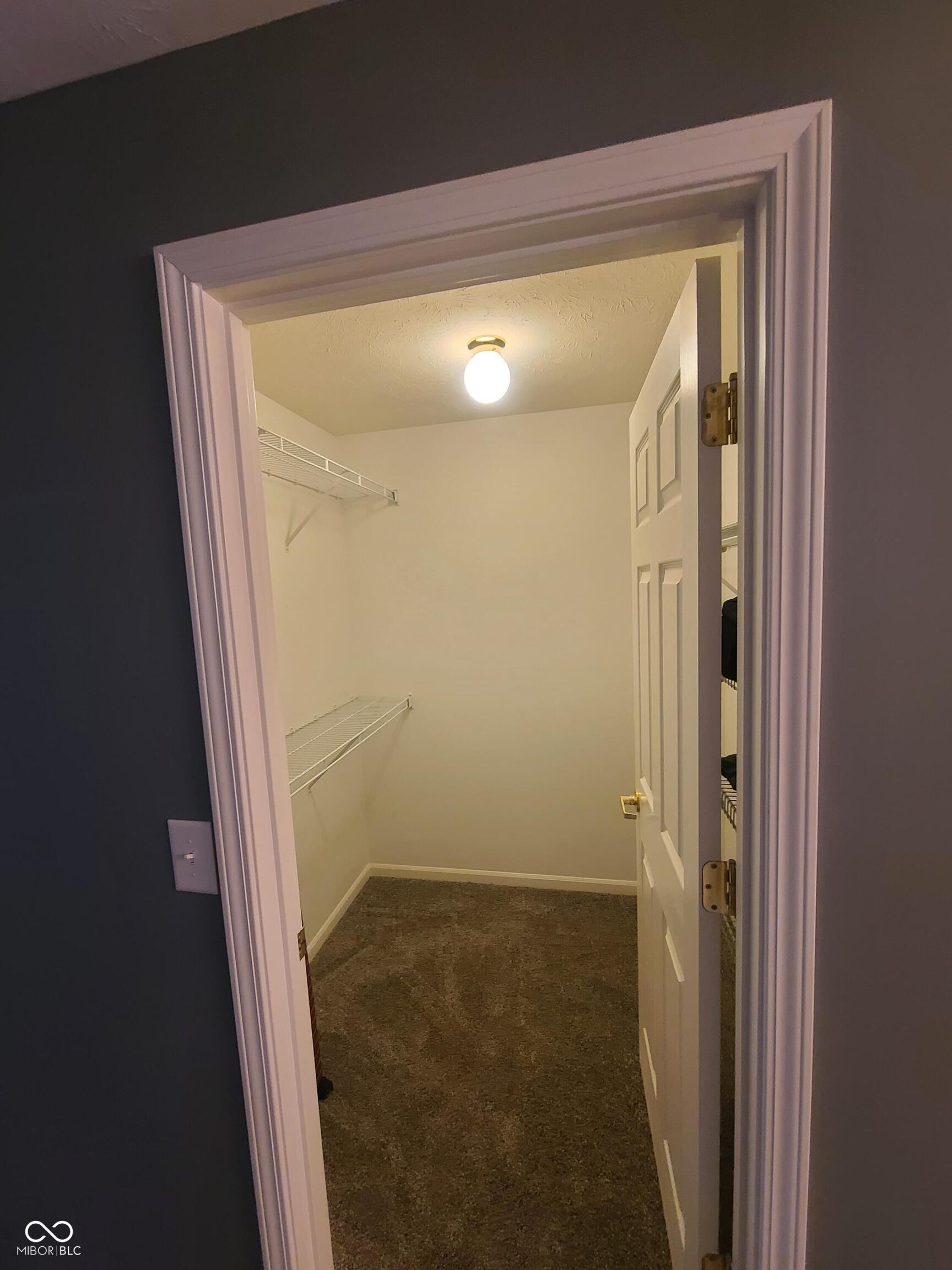 6525 Emerald Hill Court, Unit 208 Indianapolis, IN 46237 - Photo 35 of 40