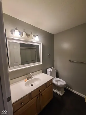 $174,500 | 6525 Emerald Hill Court, Unit 208, Indianapolis, IN 46237