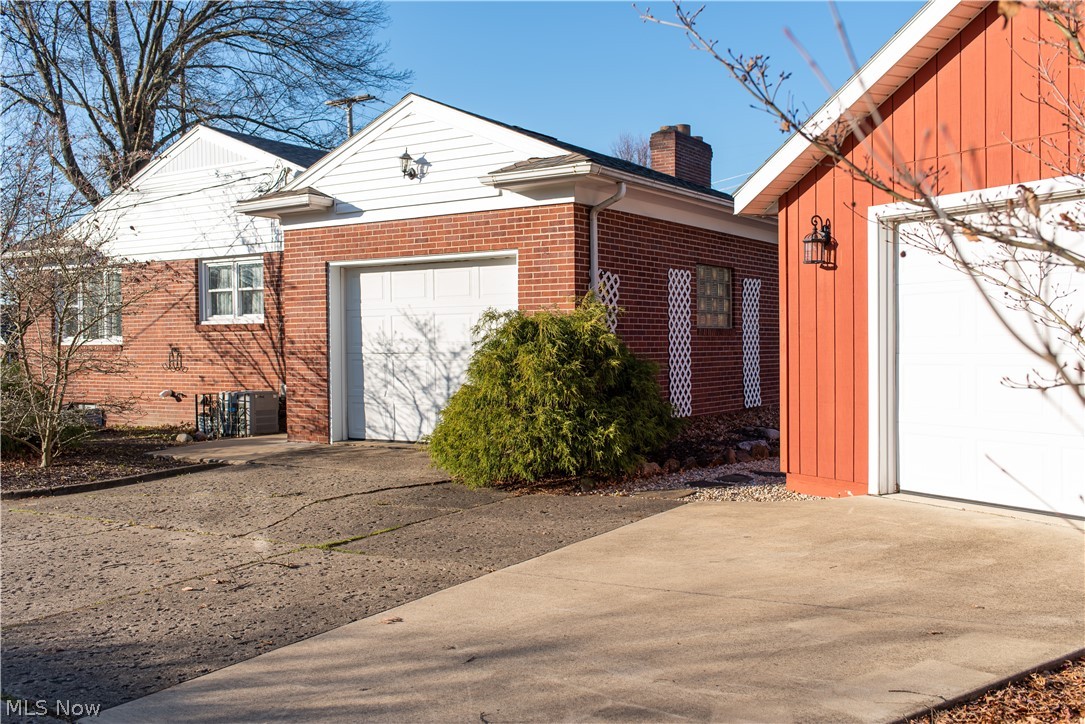 2319 Burbank Road Wooster, OH 44691 - Photo 2 of 31 Gallery Image 2