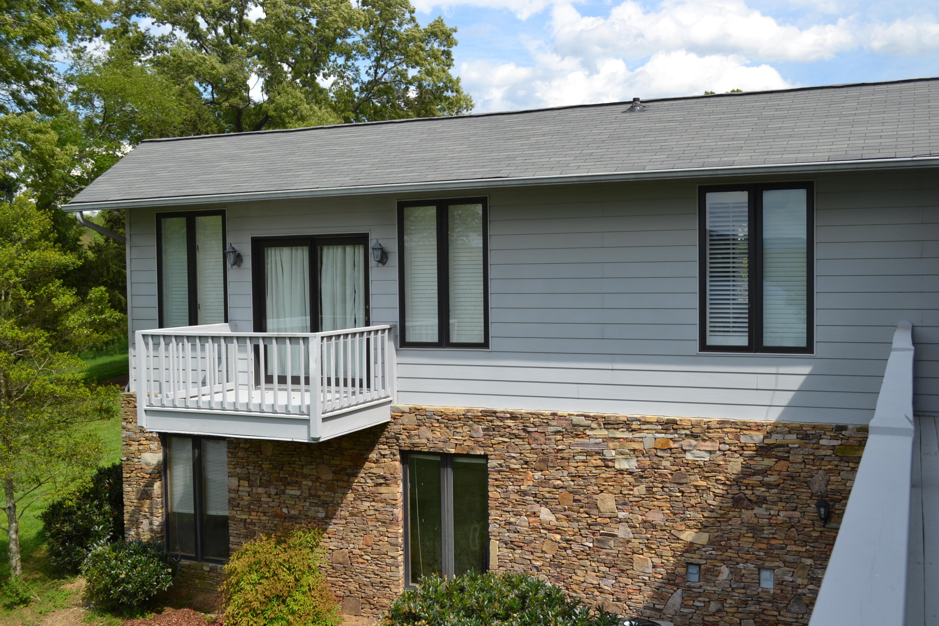 4508 Johnson Road Birchwood, TN 37308 - Photo 26 of 56 Master bedroom balcony
