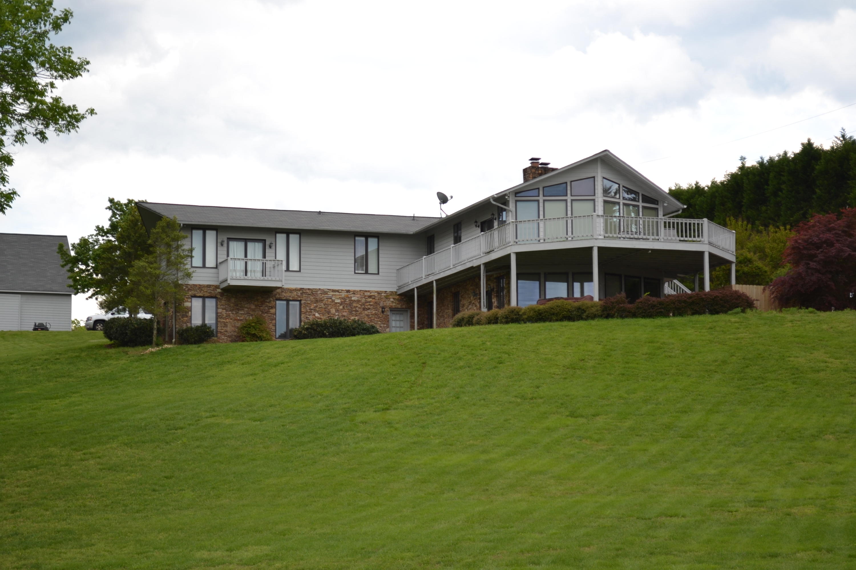 4508 Johnson Road Birchwood, TN 37308 - Photo 4 of 56 Rear view closeup 2