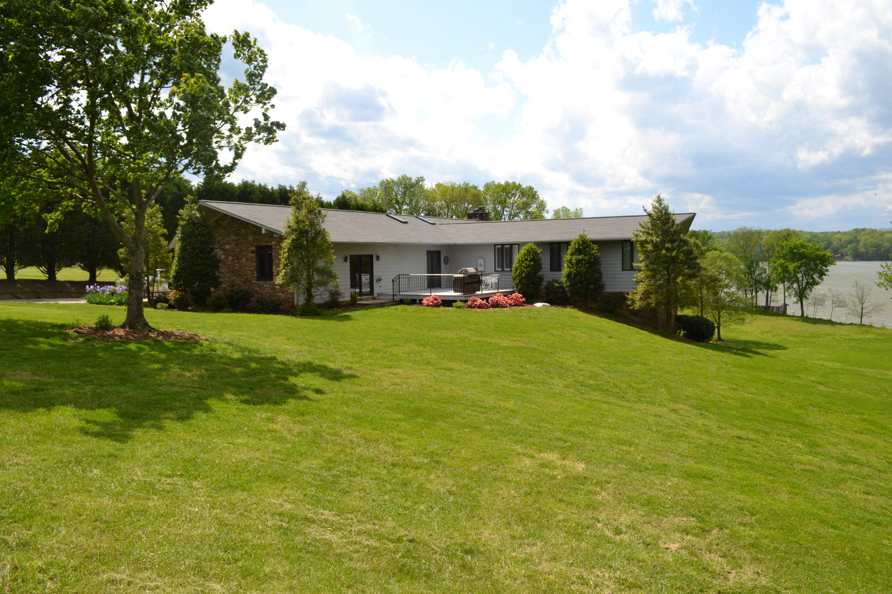 4508 Johnson Road Birchwood, TN 37308 - Photo 55 of 56 Back and side view