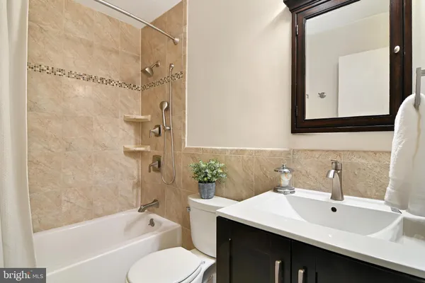 $799,000 | 6634 Cardington Court, Burke, VA 22015