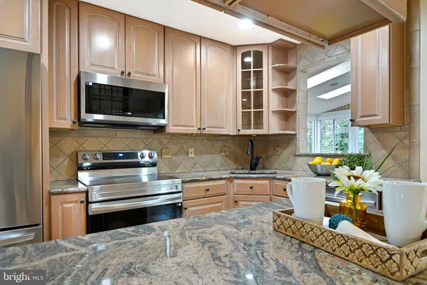 $775,000 | 6634 Cardington Court, Burke, VA 22015