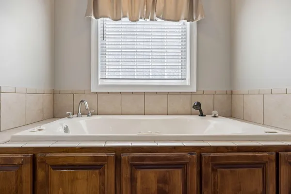 $489,000 | 355 Heritage Circle, Chatsworth, GA 30705