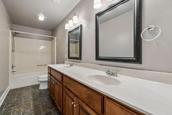 $489,000 | 355 Heritage Circle, Chatsworth, GA 30705