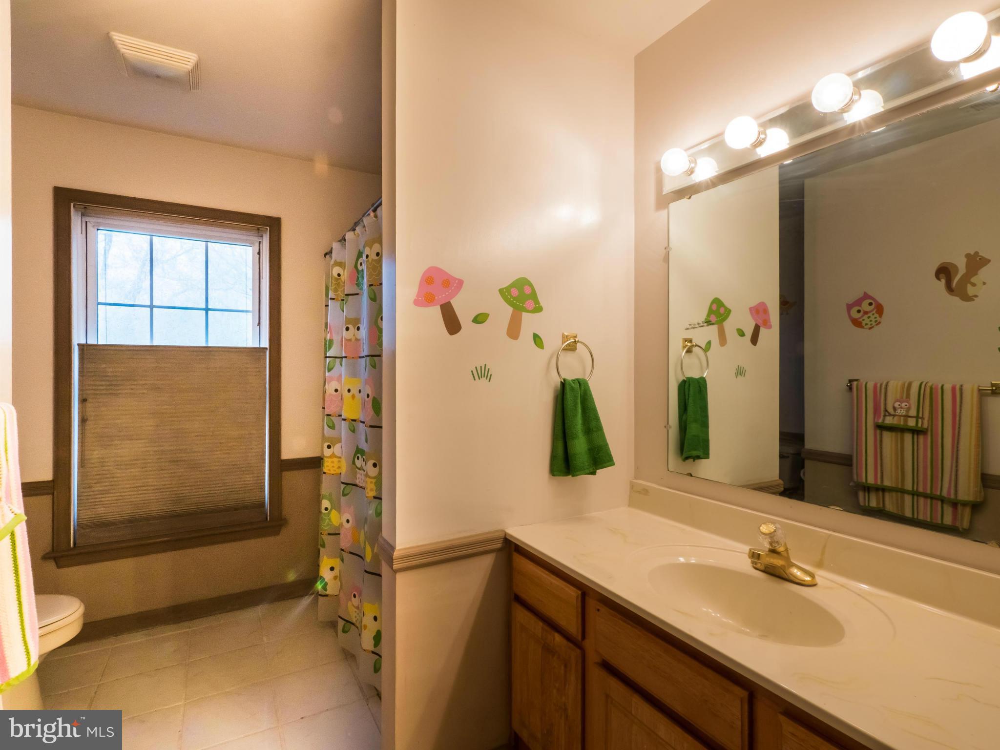 1631 Snug Harbor Road Shady Side, MD 20764 - Photo 26 of 30 Bath