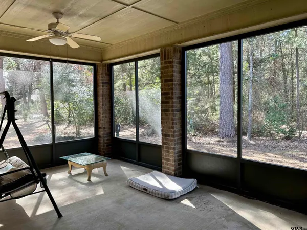 $425,900 | 13428 Farm To Market Road 2710, Lindale, TX 75771
