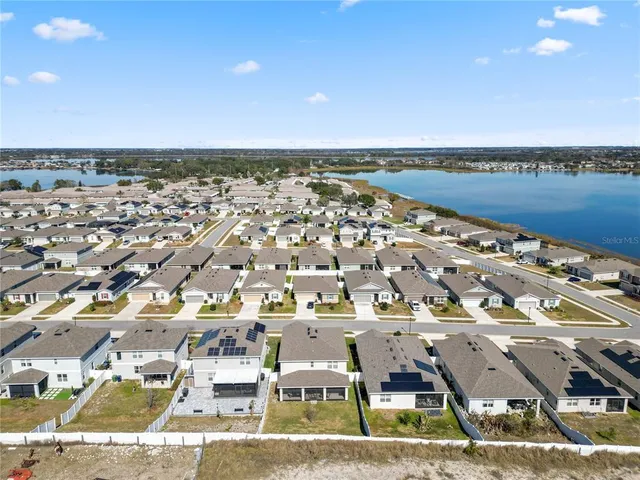 $430,000 | 280 Lake Smart Circle, Winter Haven, FL 33881