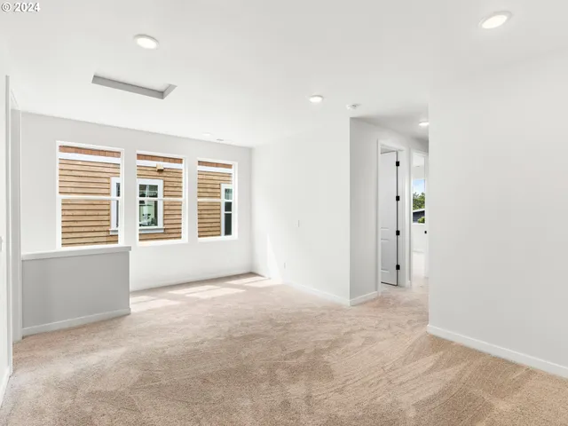 $1,199,900 | 331 Southeast Jetty Avenue, Lincoln City, OR 97367