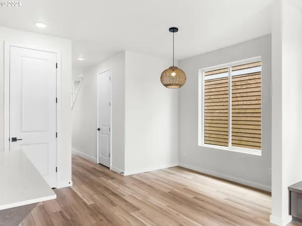 $1,199,900 | 331 Southeast Jetty Avenue, Lincoln City, OR 97367